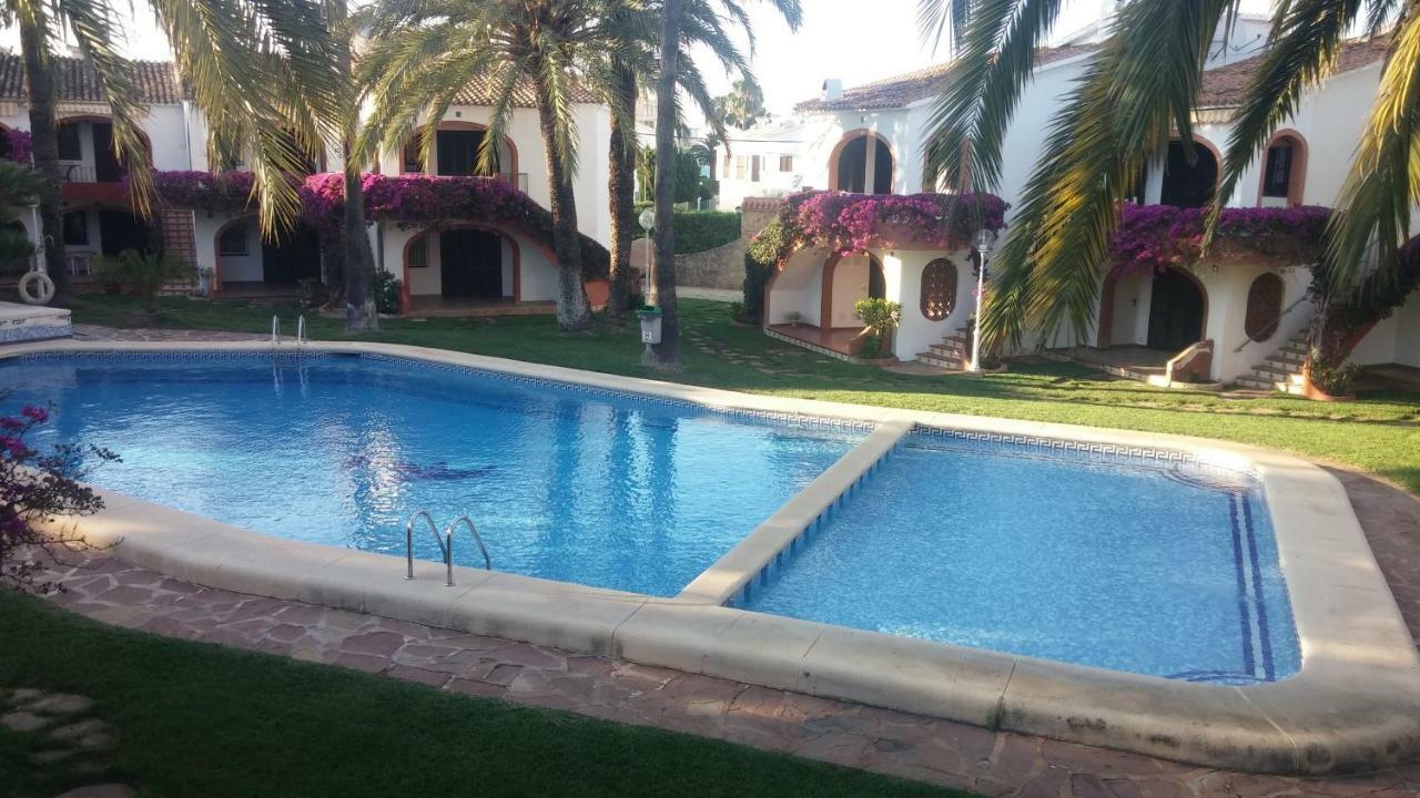 Residencial Cabanas Denia Bagian luar foto